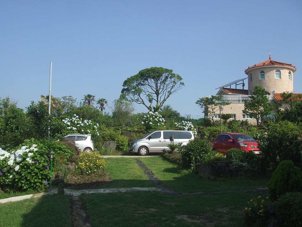 Jeju Myung House Villa ซอกวีโพ ภายนอก รูปภาพ